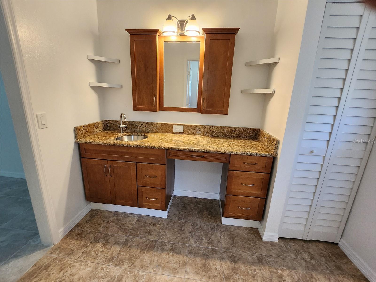 Image 16 of 32 For 9 Teak Way Drive