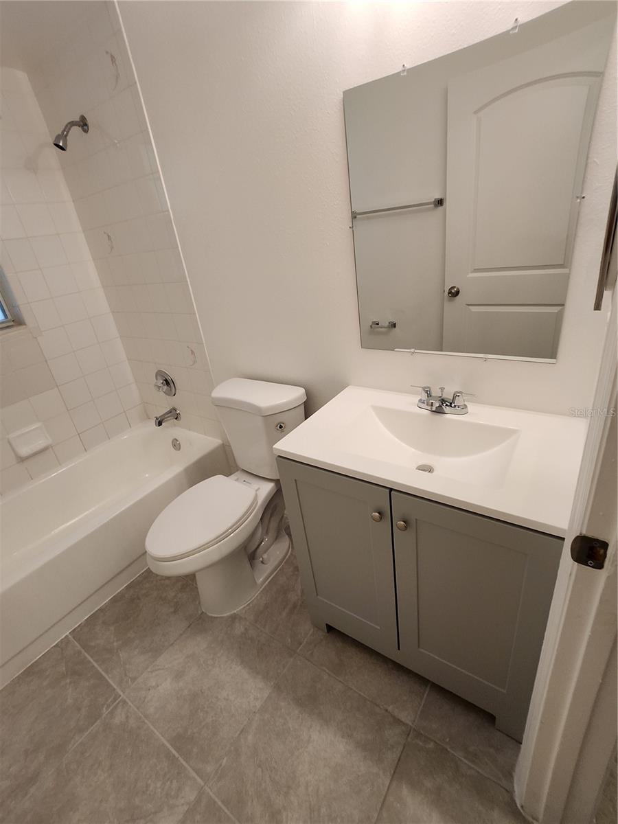 Image 21 of 32 For 9 Teak Way Drive