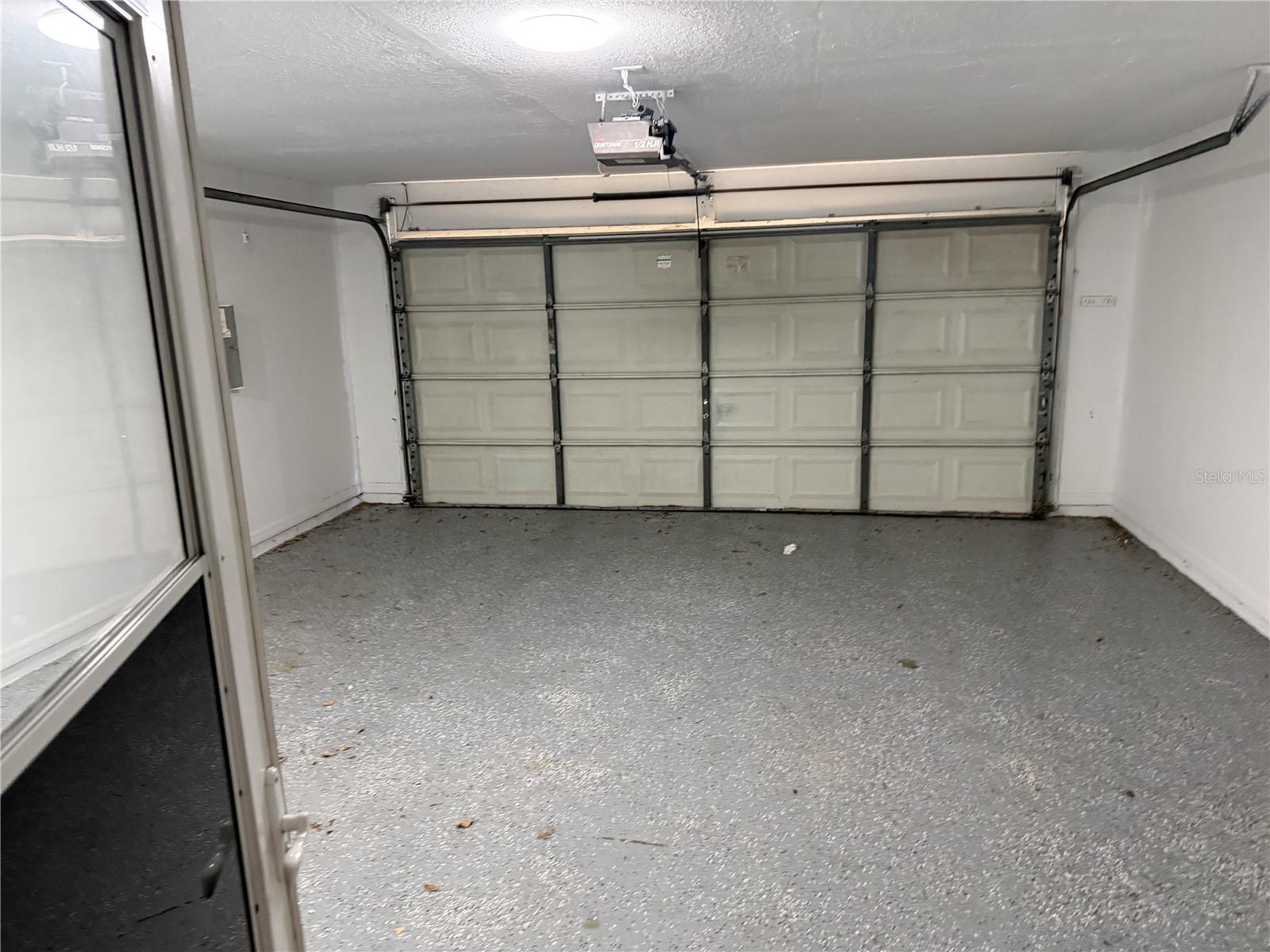 Image 30 of 32 For 9 Teak Way Drive