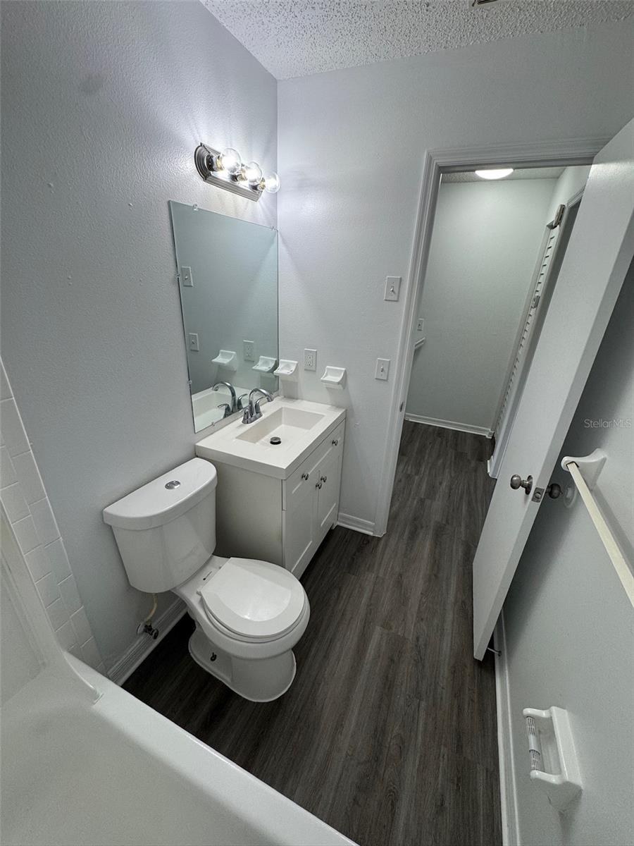 Image 14 of 16 For 1409-1409 17th Avenue