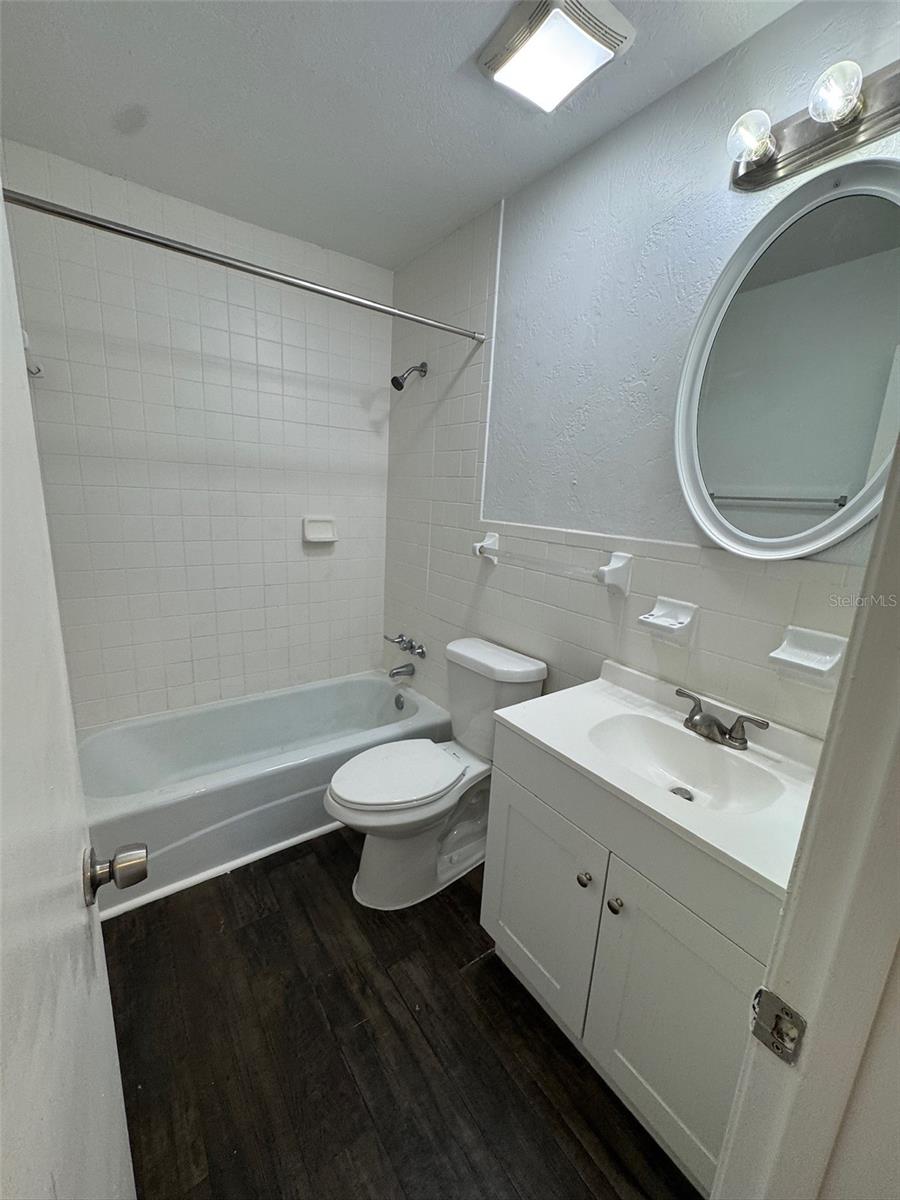 Image 11 of 14 For 1703-1703 70th Street