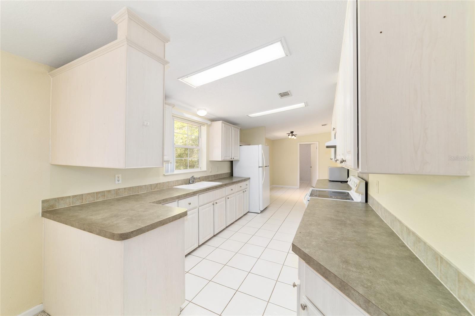 Image 19 of 48 For 8415 41st Place Road