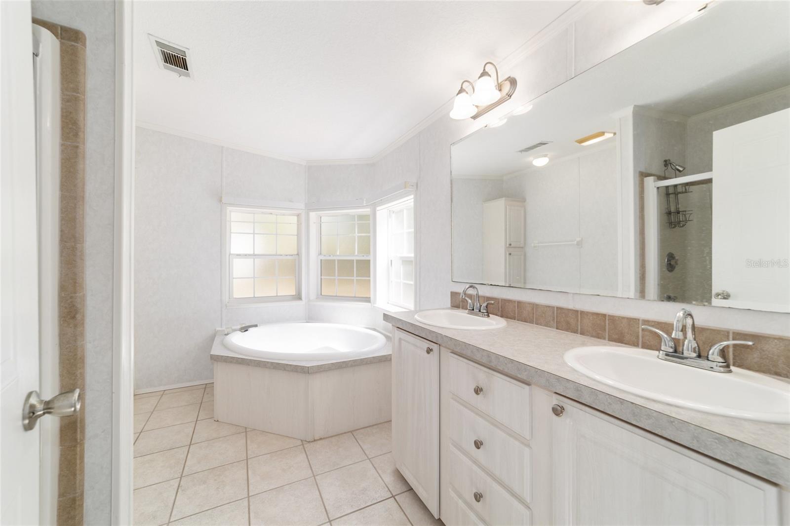 Image 31 of 48 For 8415 41st Place Road