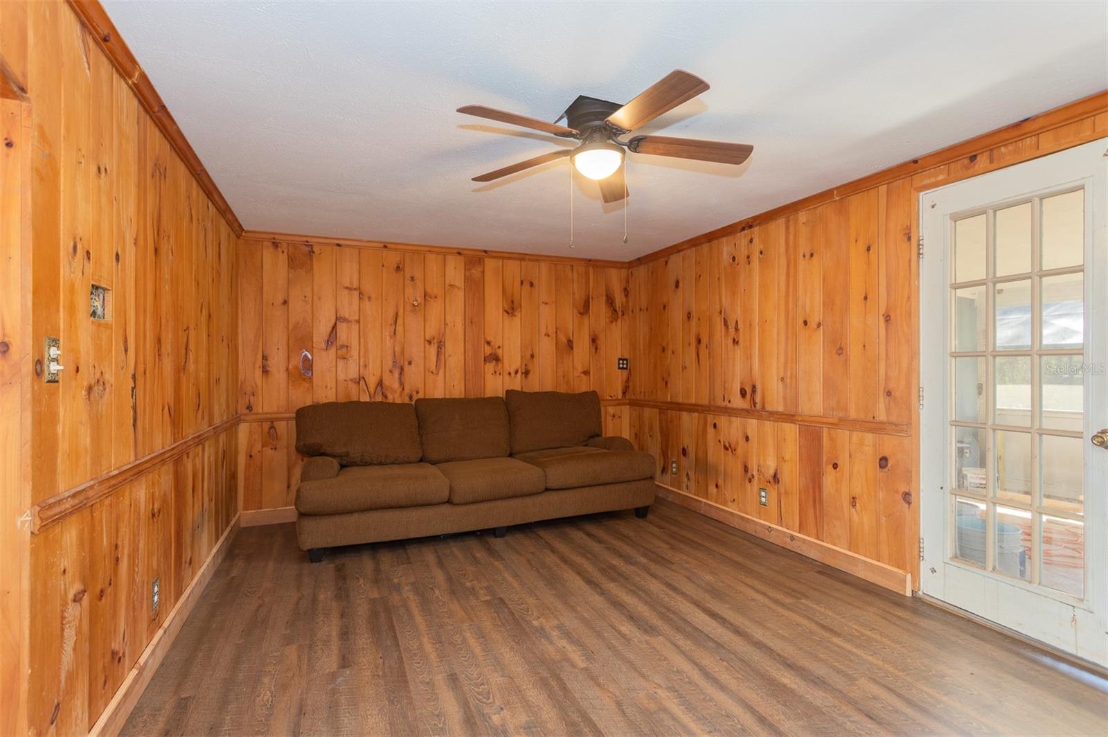 Image 16 of 28 For 6965 137th Place