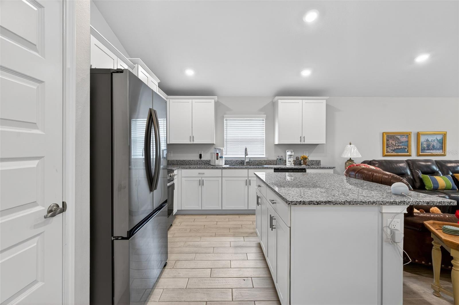 Image 14 of 48 For 1137 Heron Point Drive