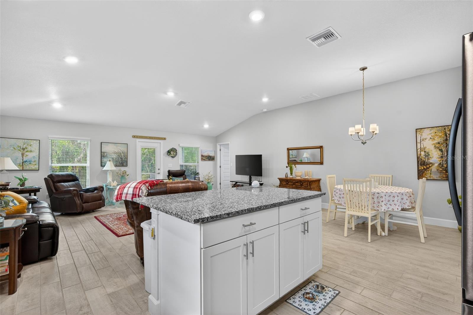 Image 17 of 48 For 1137 Heron Point Drive