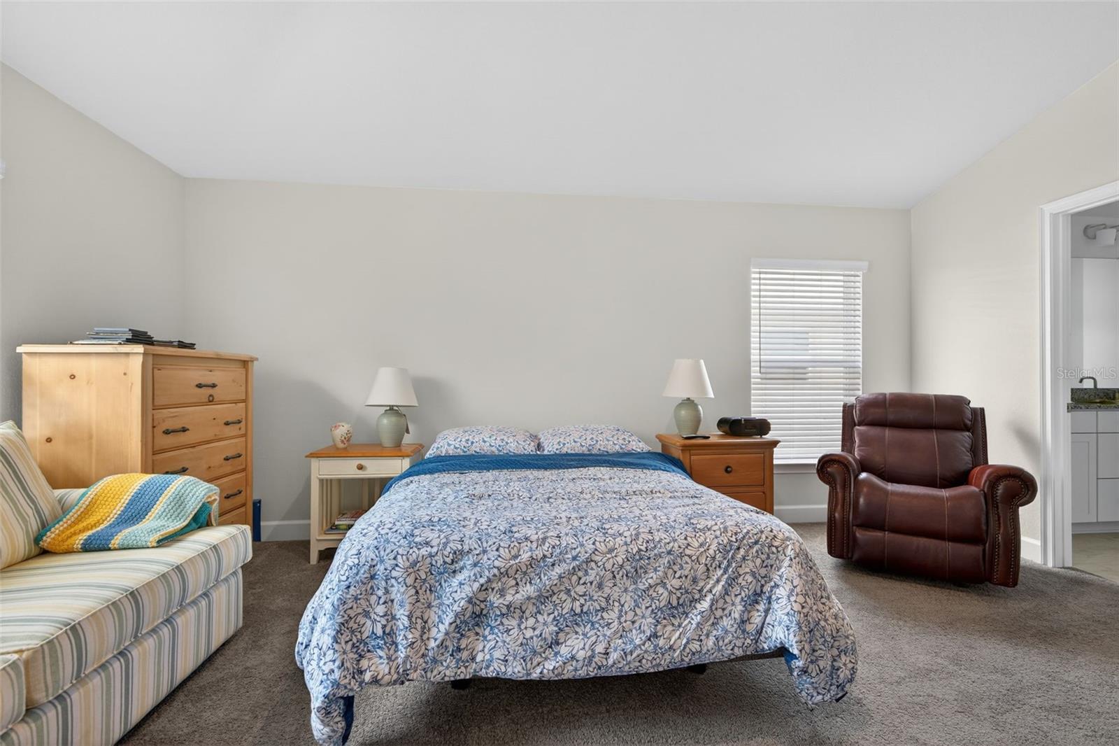 Image 23 of 48 For 1137 Heron Point Drive