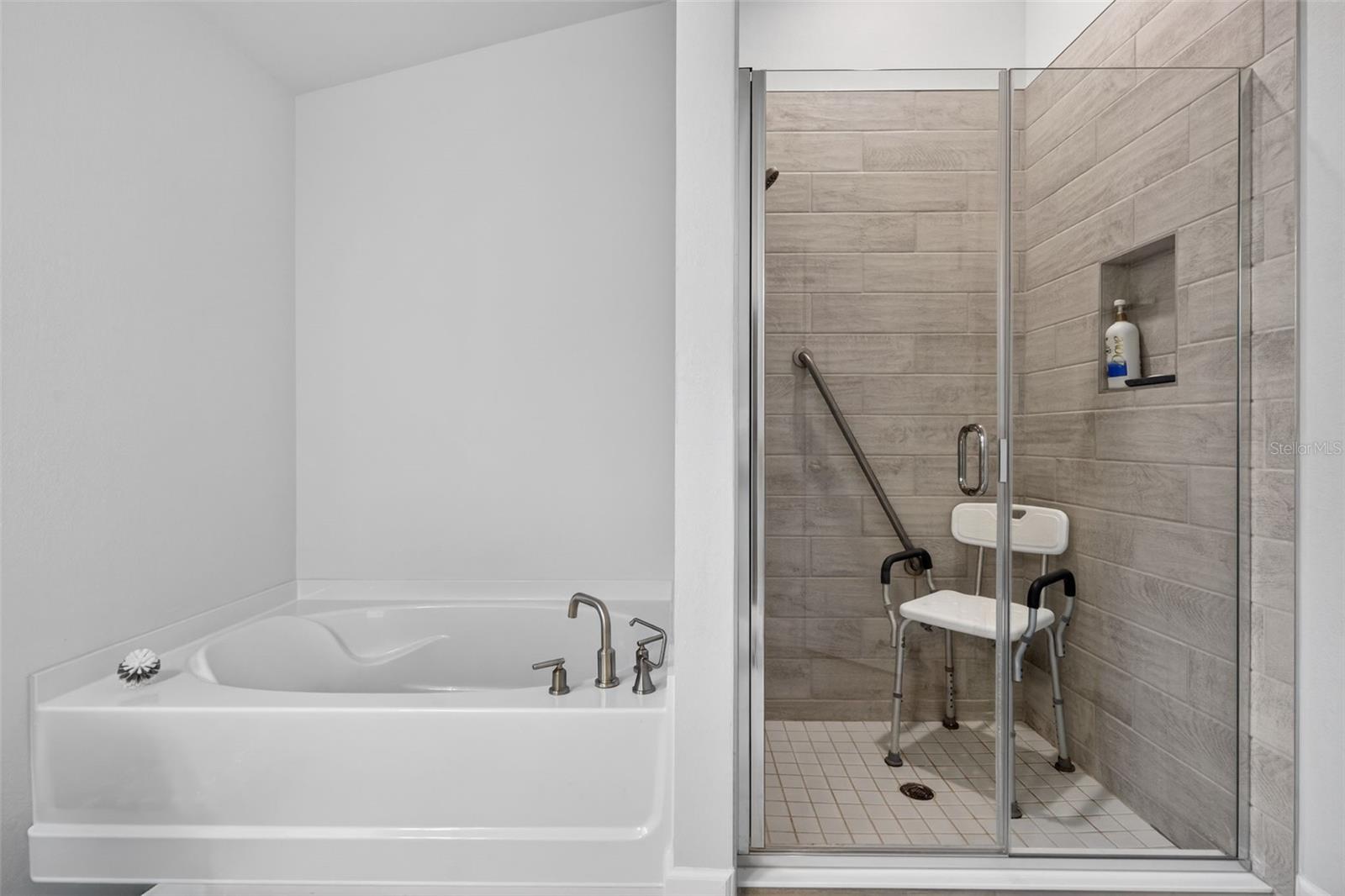 Image 27 of 48 For 1137 Heron Point Drive