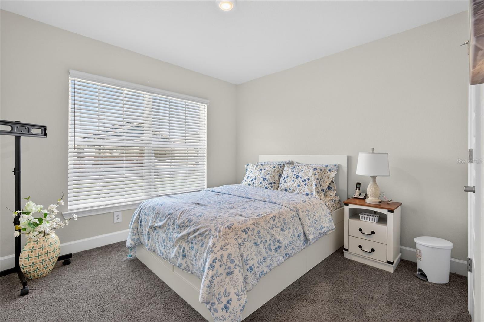 Image 7 of 48 For 1137 Heron Point Drive