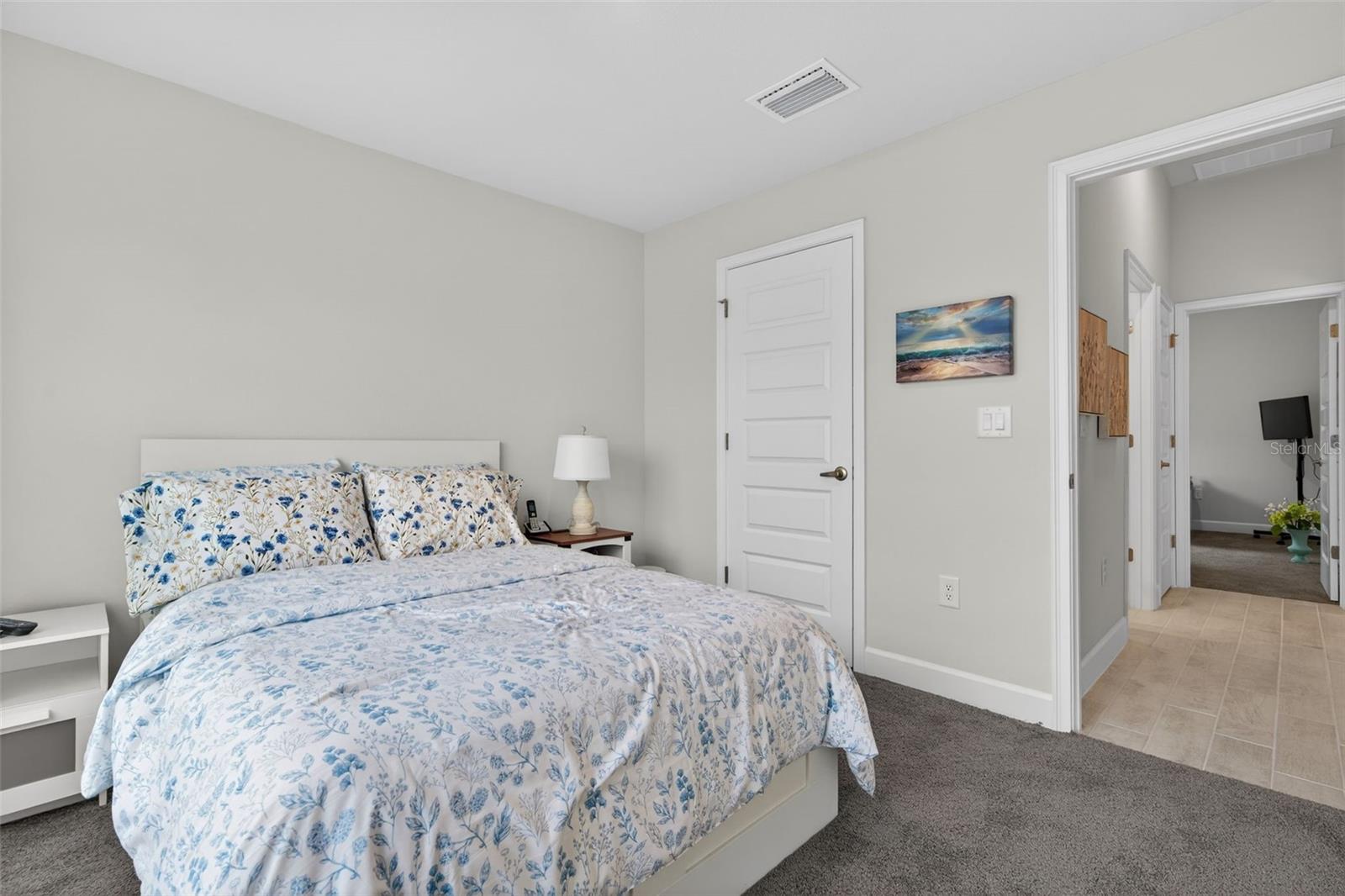 Image 8 of 48 For 1137 Heron Point Drive