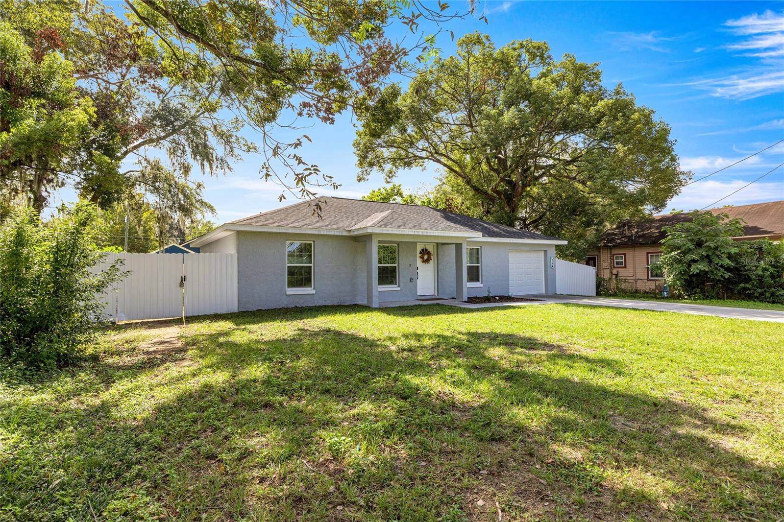 Image 21 of 41 For 714 1st Street