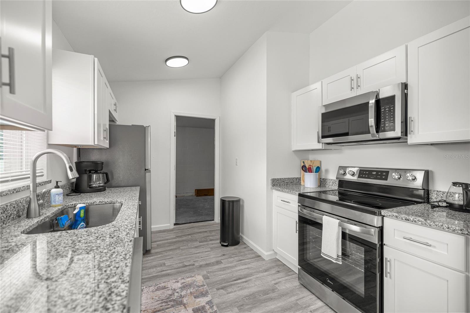 Image 29 of 41 For 714 1st Street