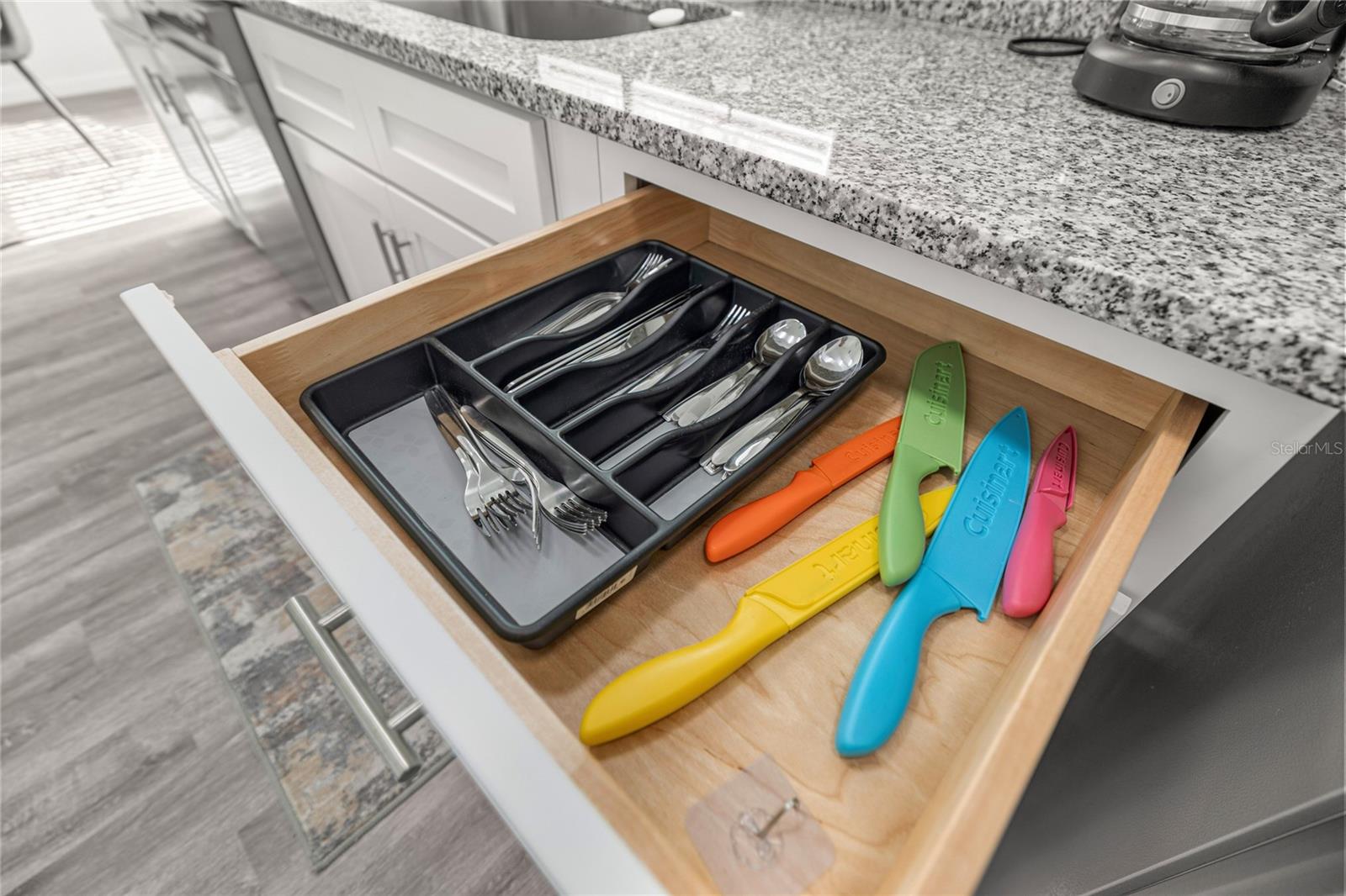 Image 32 of 41 For 714 1st Street