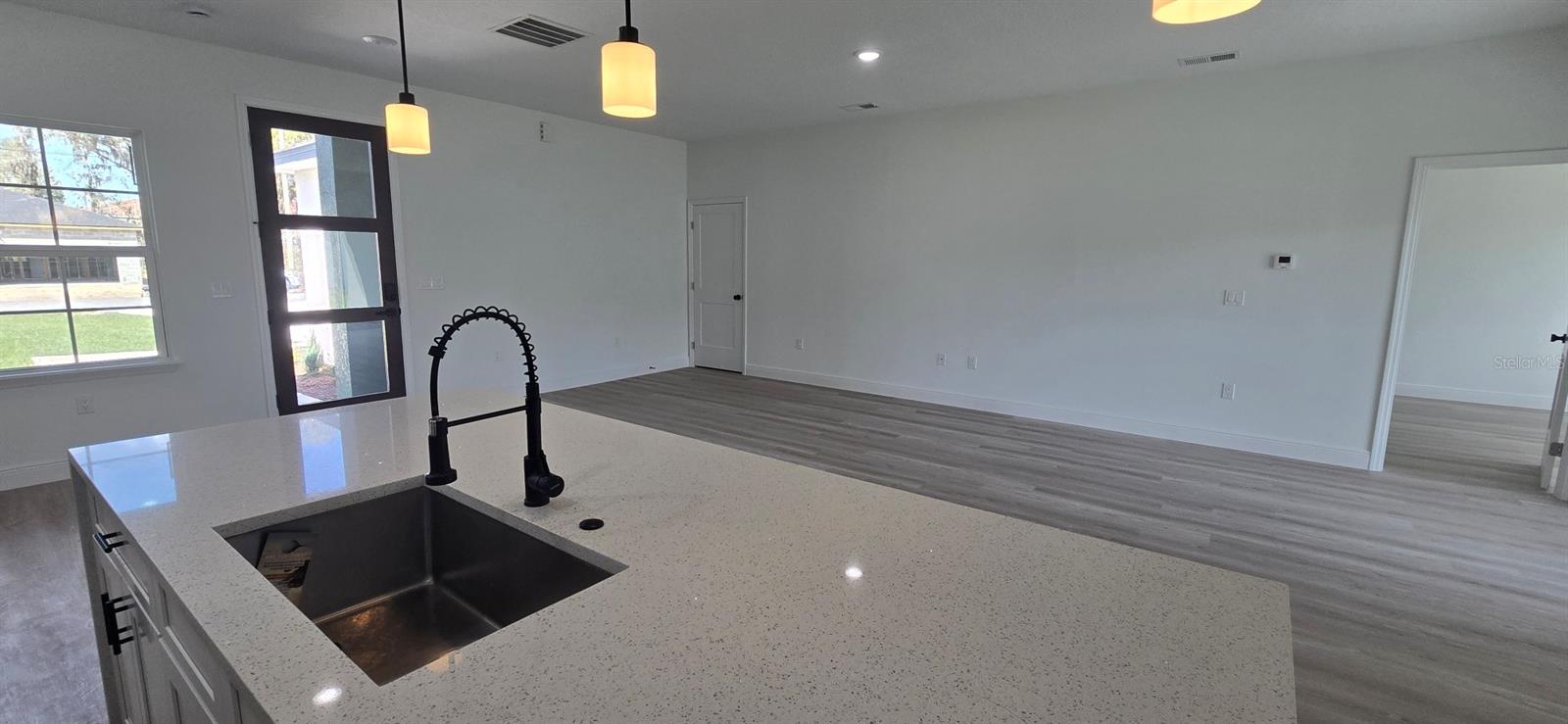 Image 6 of 17 For 4464 132nd Street