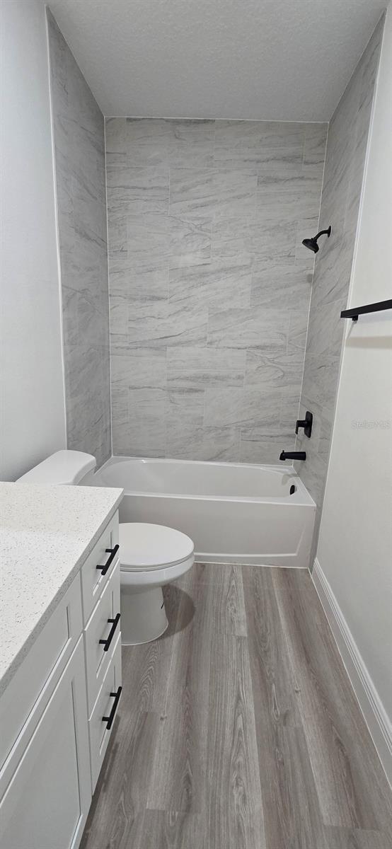 Image 9 of 17 For 4464 132nd Street