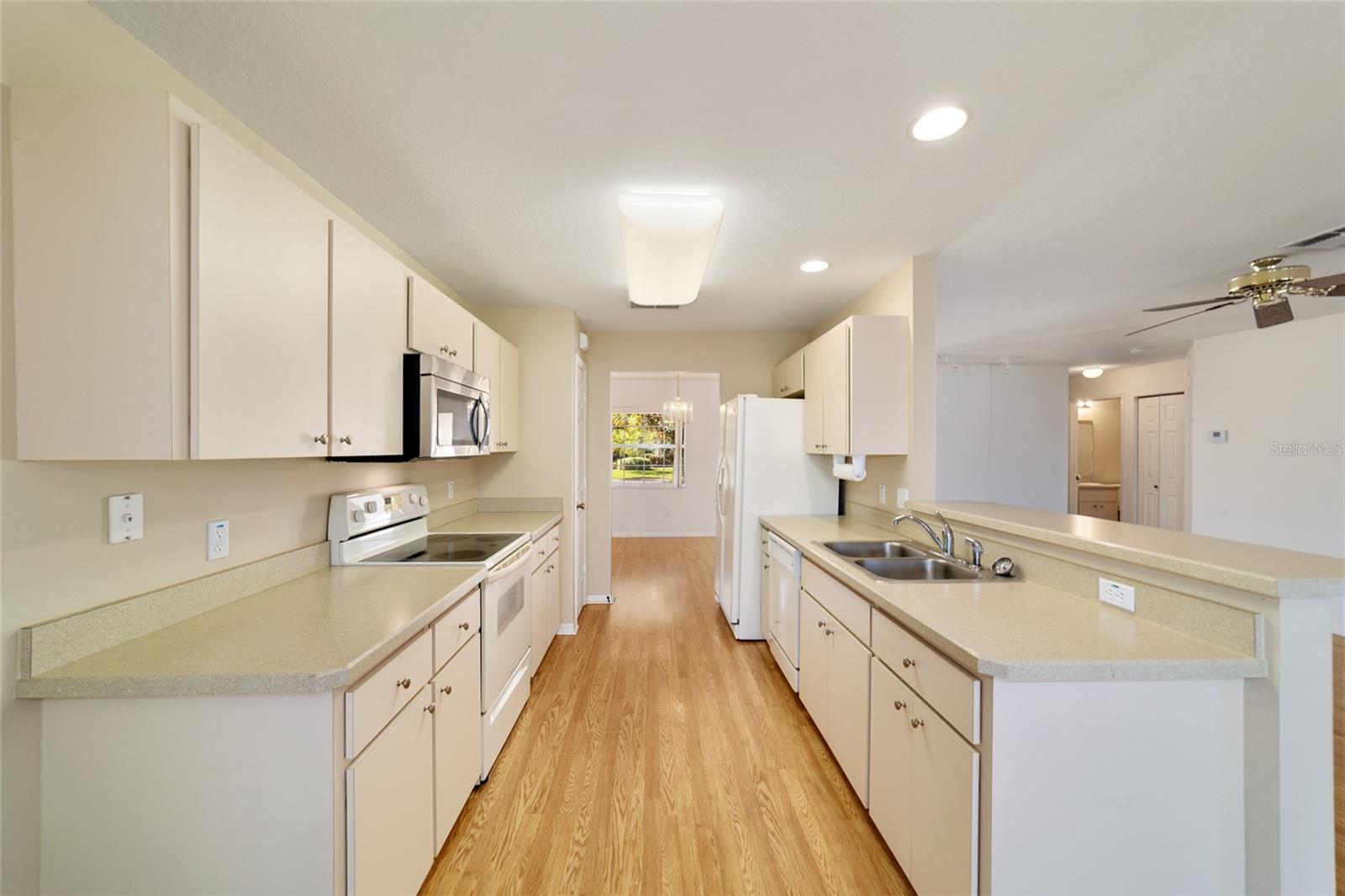 Image 29 of 57 For 9709 90th Street