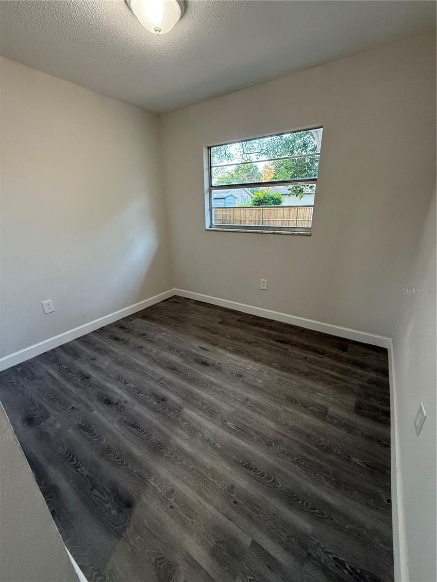 Image 18 of 20 For 2209 6th Street