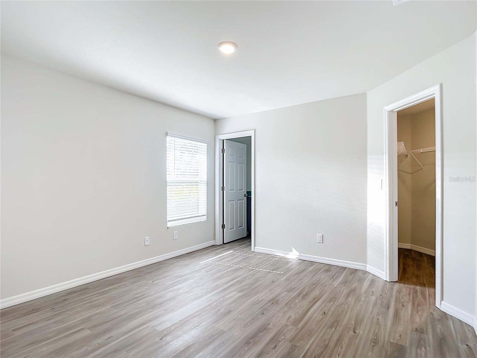 Image 8 of 16 For 17053 Nixon Avenue