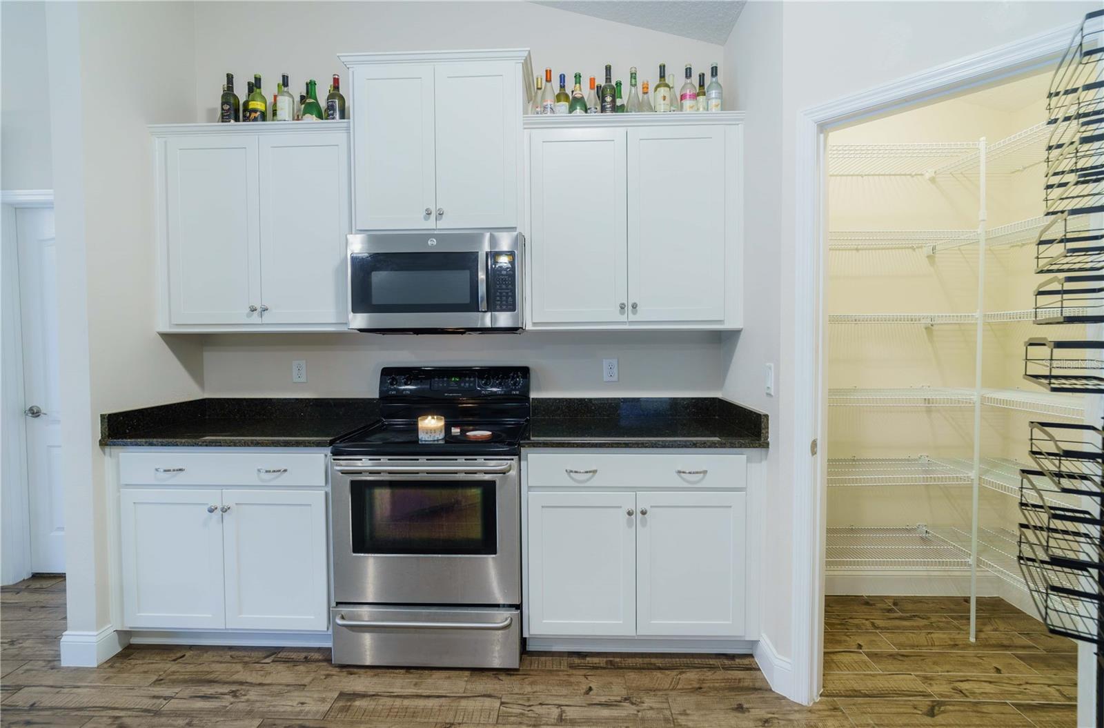 Image 21 of 55 For 5273 96th Place