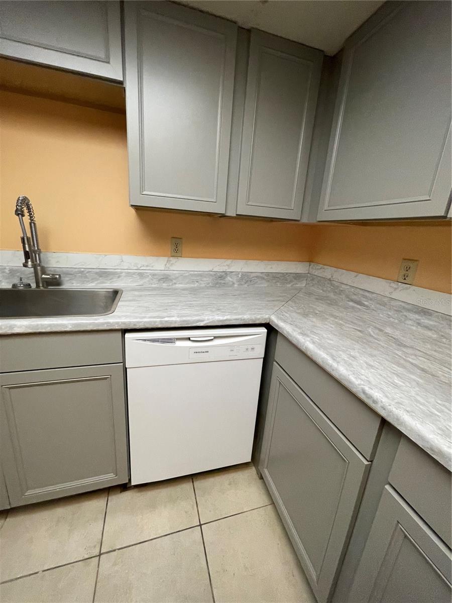 Image 10 of 49 For 549 Fairways Drive A