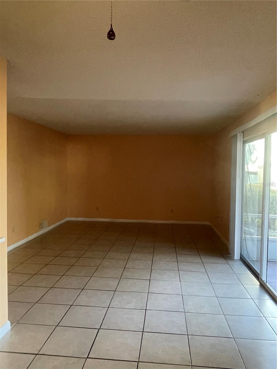 Image 21 of 49 For 549 Fairways Drive A