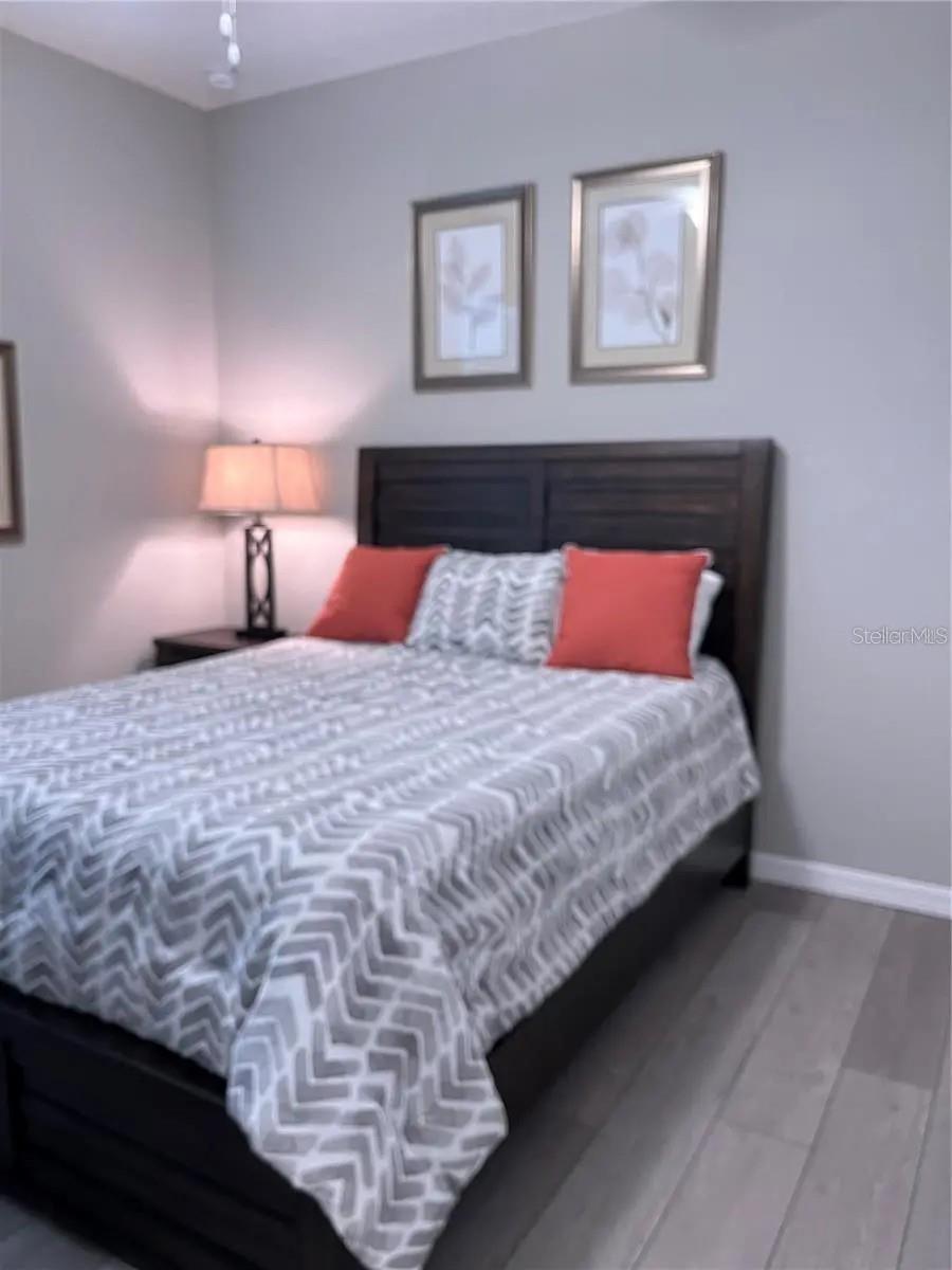 Image 14 of 18 For 9891 99th Loop