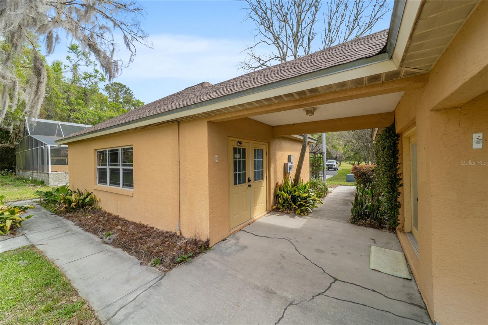 Image 12 of 95 For 16638 Highway 329