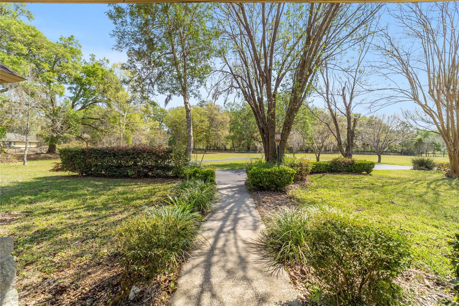 Image 14 of 95 For 16638 Highway 329