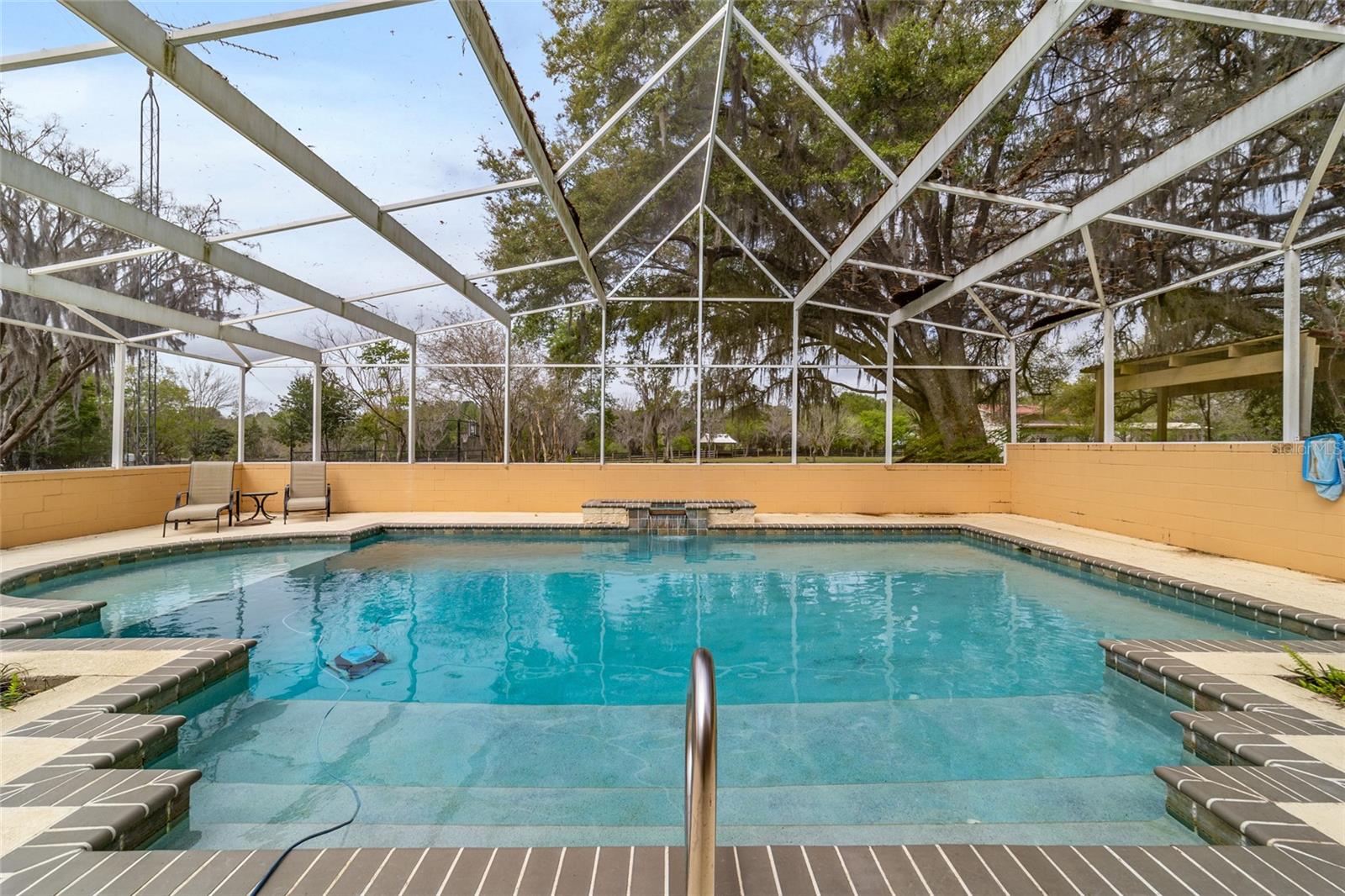 Image 17 of 95 For 16638 Highway 329