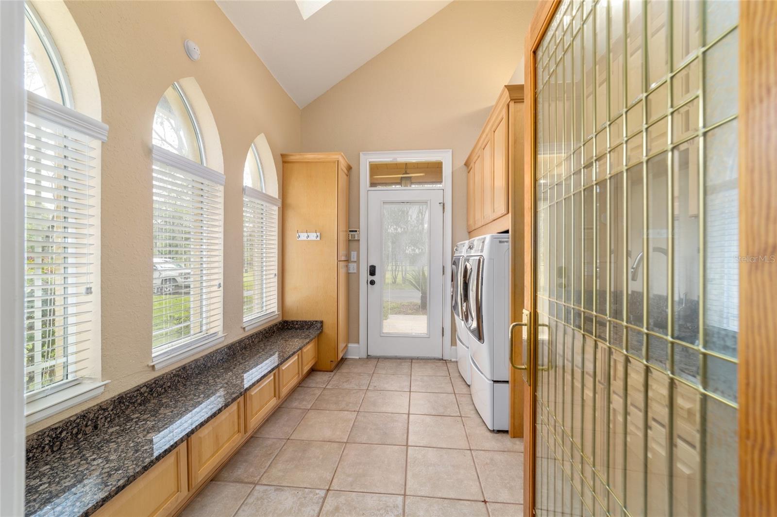 Image 29 of 95 For 16638 Highway 329