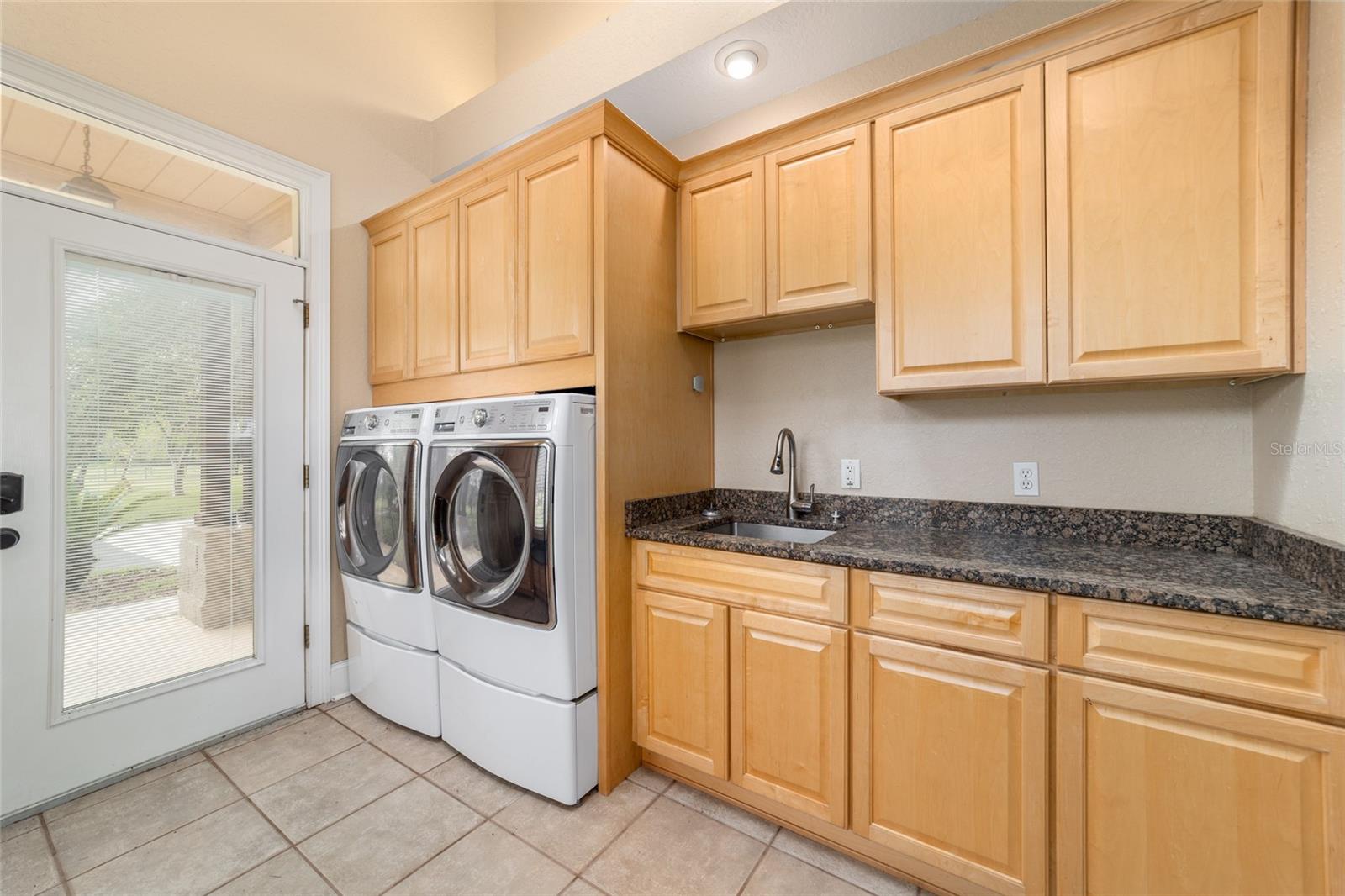 Image 30 of 95 For 16638 Highway 329