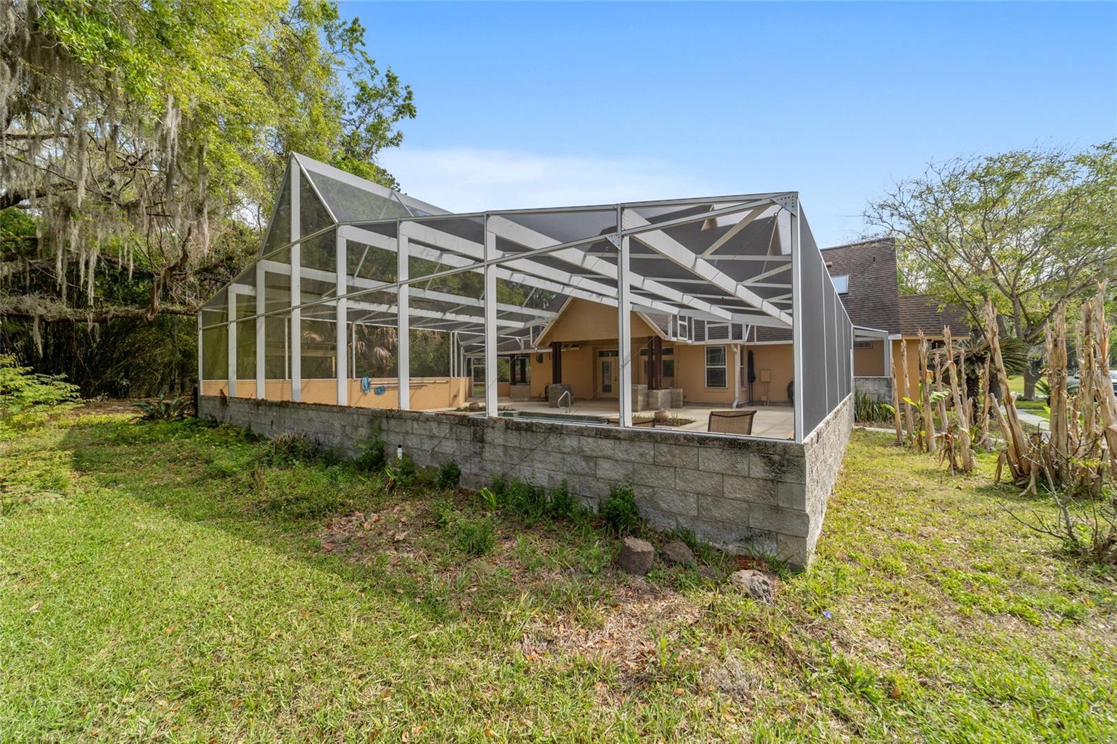 Image 5 of 95 For 16638 Highway 329