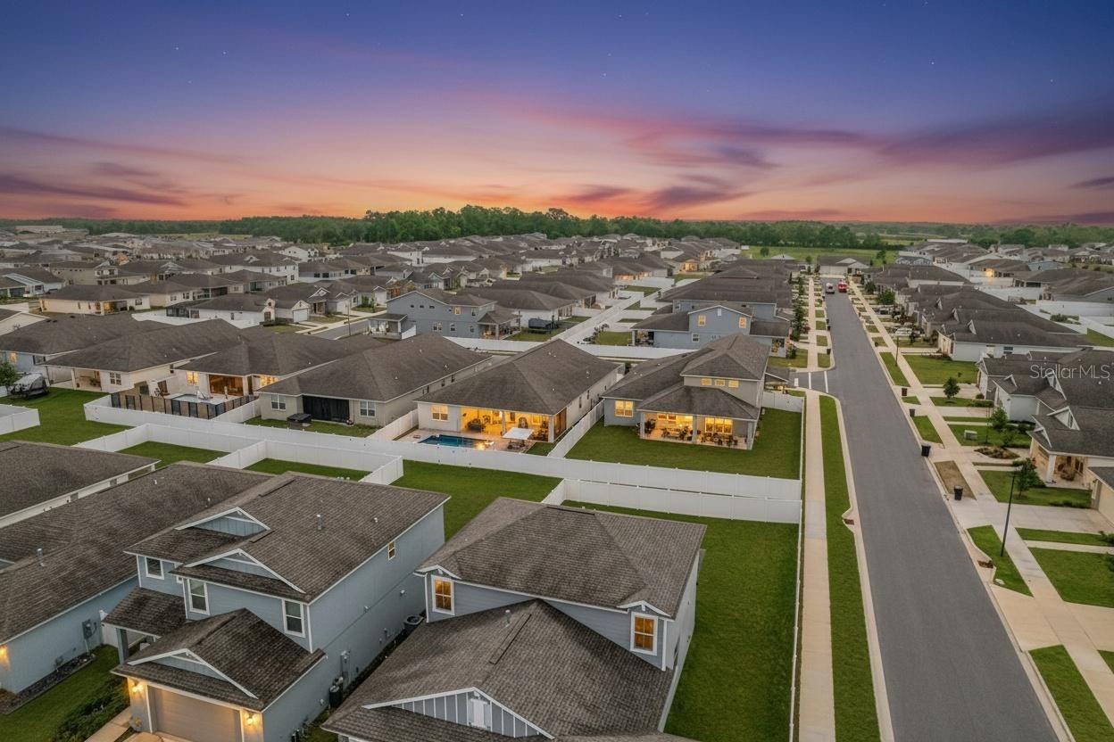 Image 11 of 70 For 6200 72nd Terrace