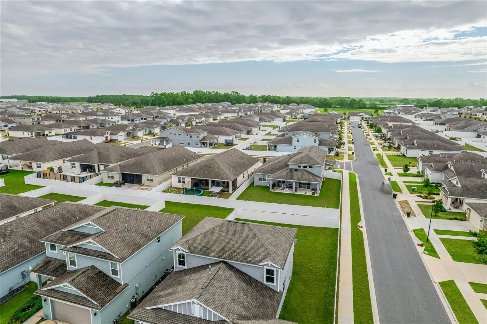 Image 12 of 70 For 6200 72nd Terrace