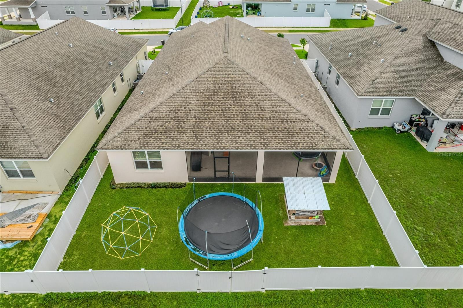 Image 18 of 70 For 6200 72nd Terrace