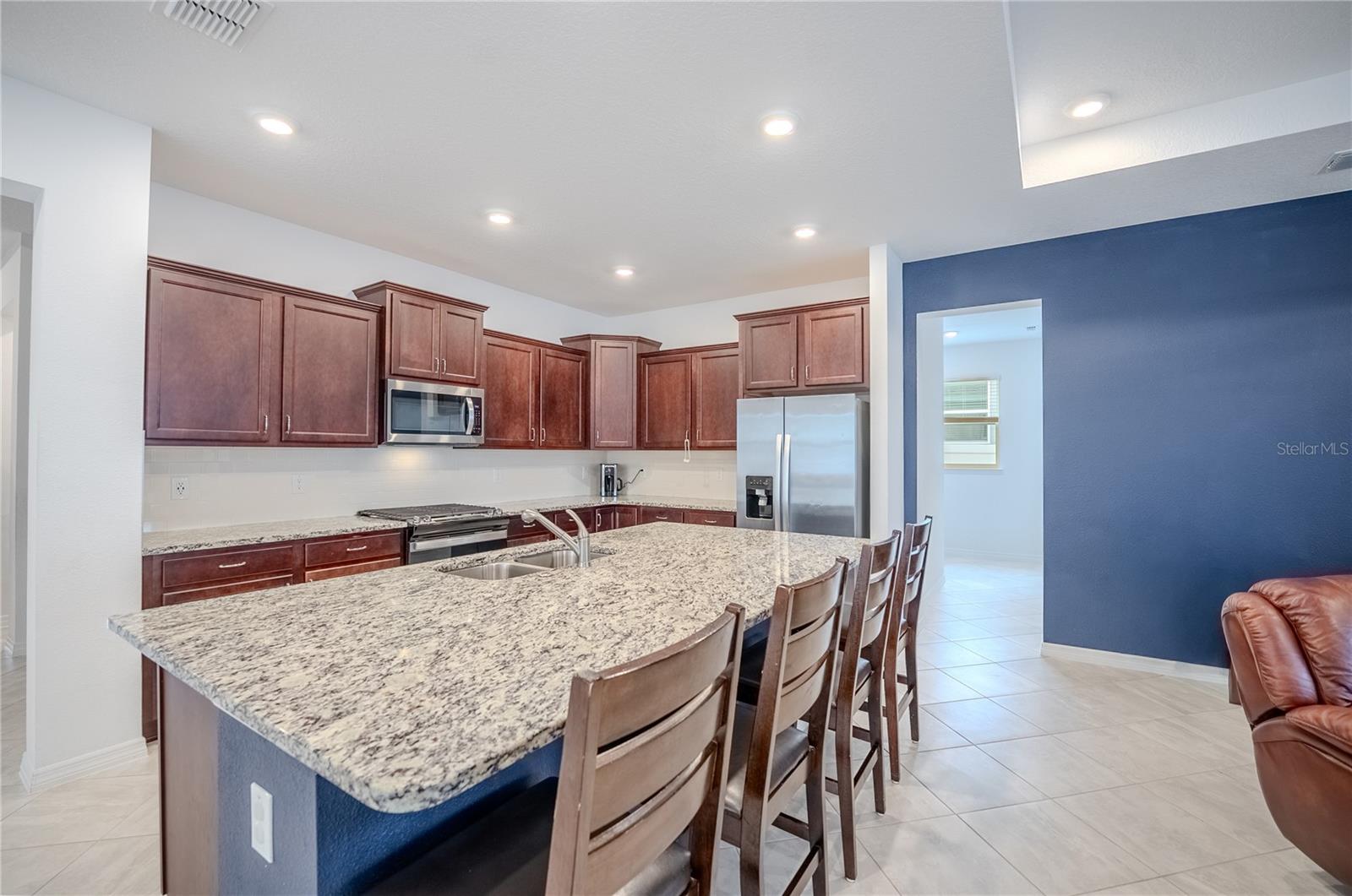 Image 20 of 70 For 6200 72nd Terrace