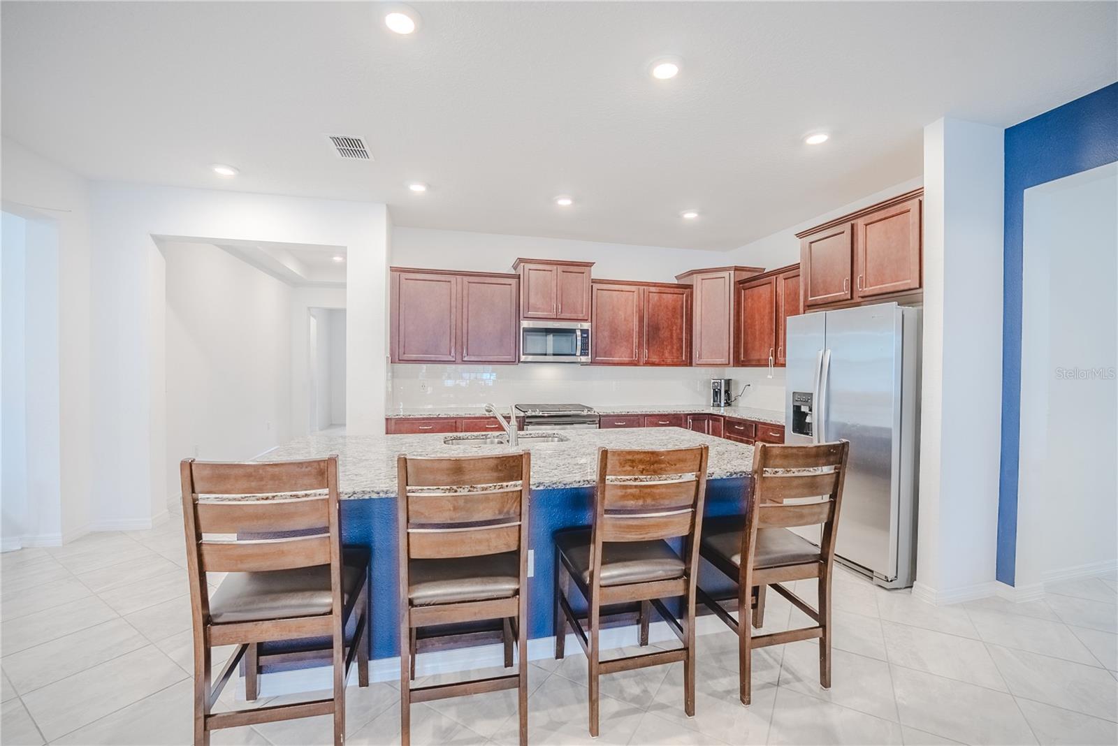 Image 23 of 70 For 6200 72nd Terrace