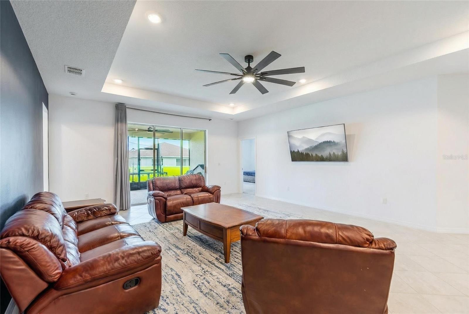 Image 30 of 70 For 6200 72nd Terrace