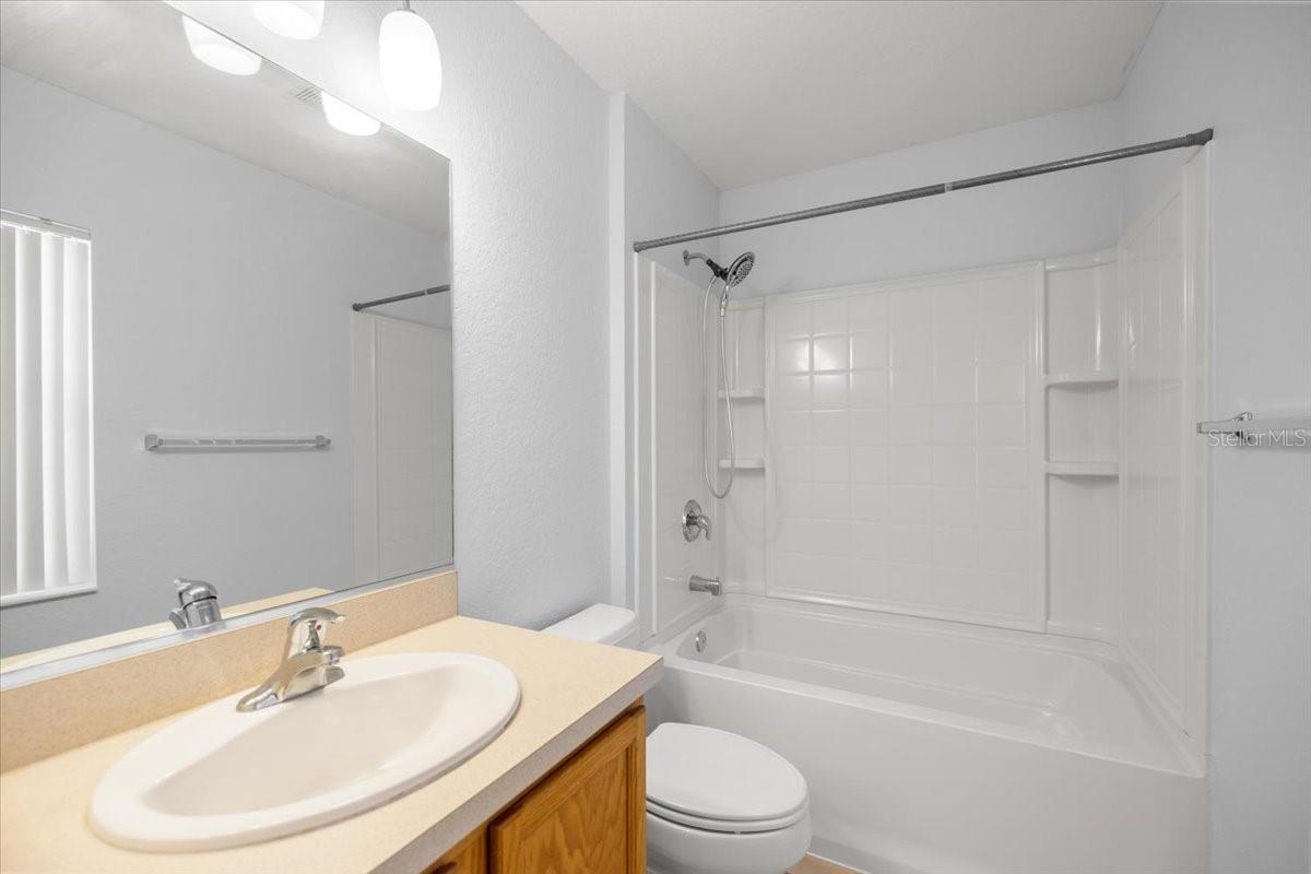 Image 19 of 52 For 5073 40th Place