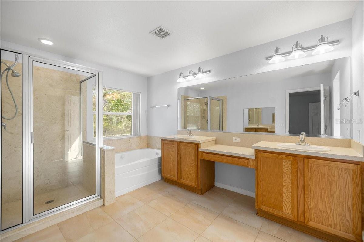 Image 22 of 52 For 5073 40th Place