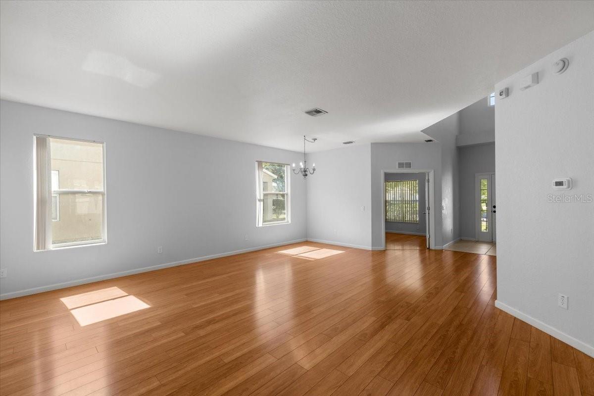 Image 8 of 52 For 5073 40th Place