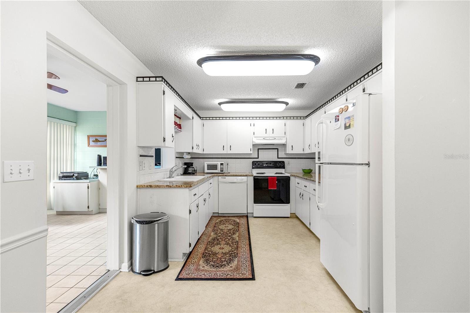 Image 17 of 46 For 8420 92nd Street A