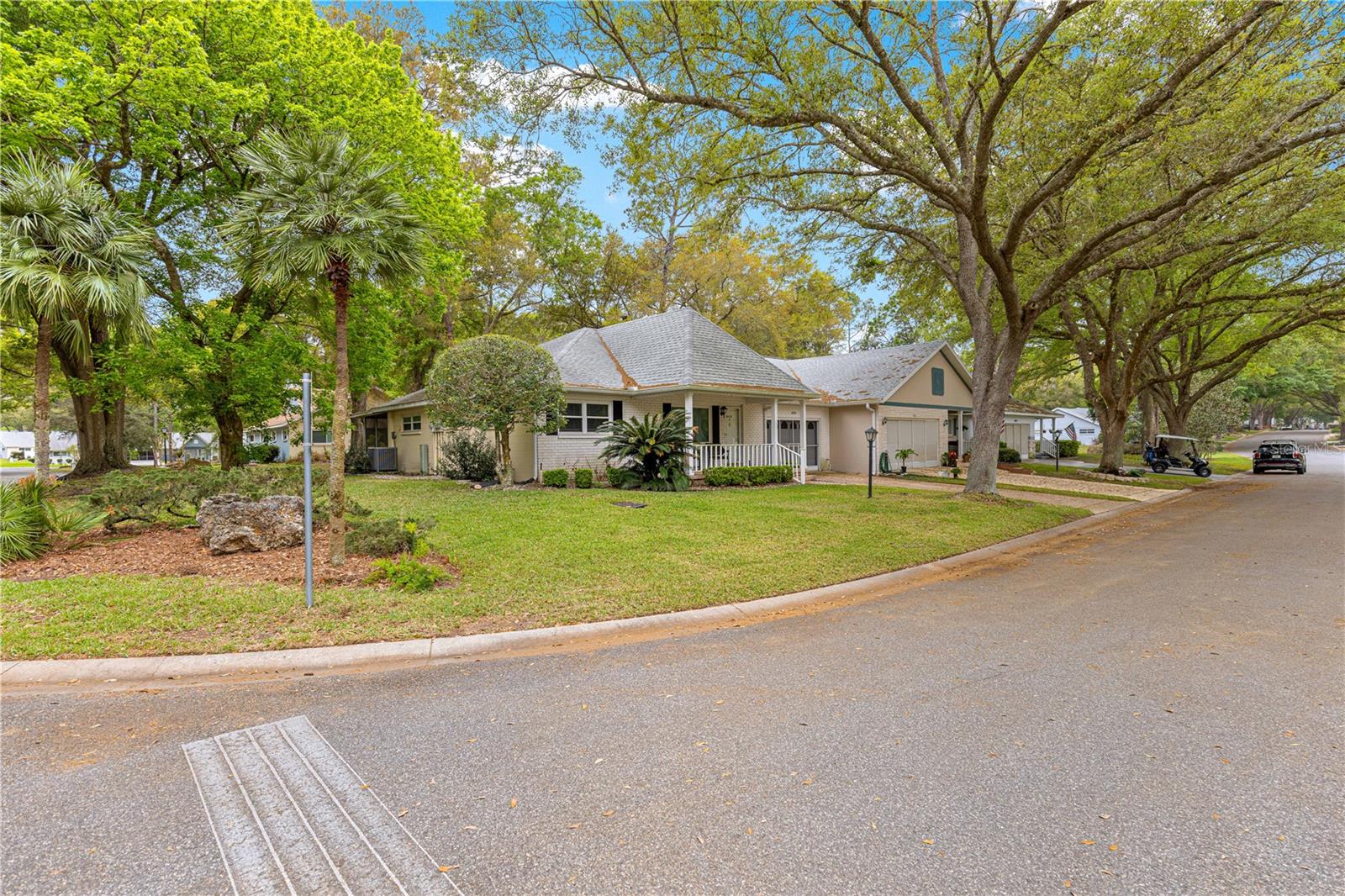 Image 9 of 46 For 8420 92nd Street A