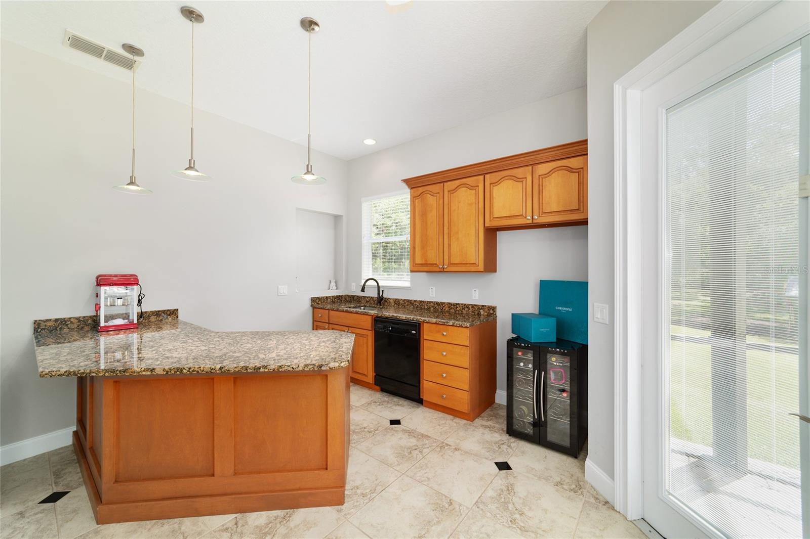 Image 56 of 88 For 2380 73rd Loop