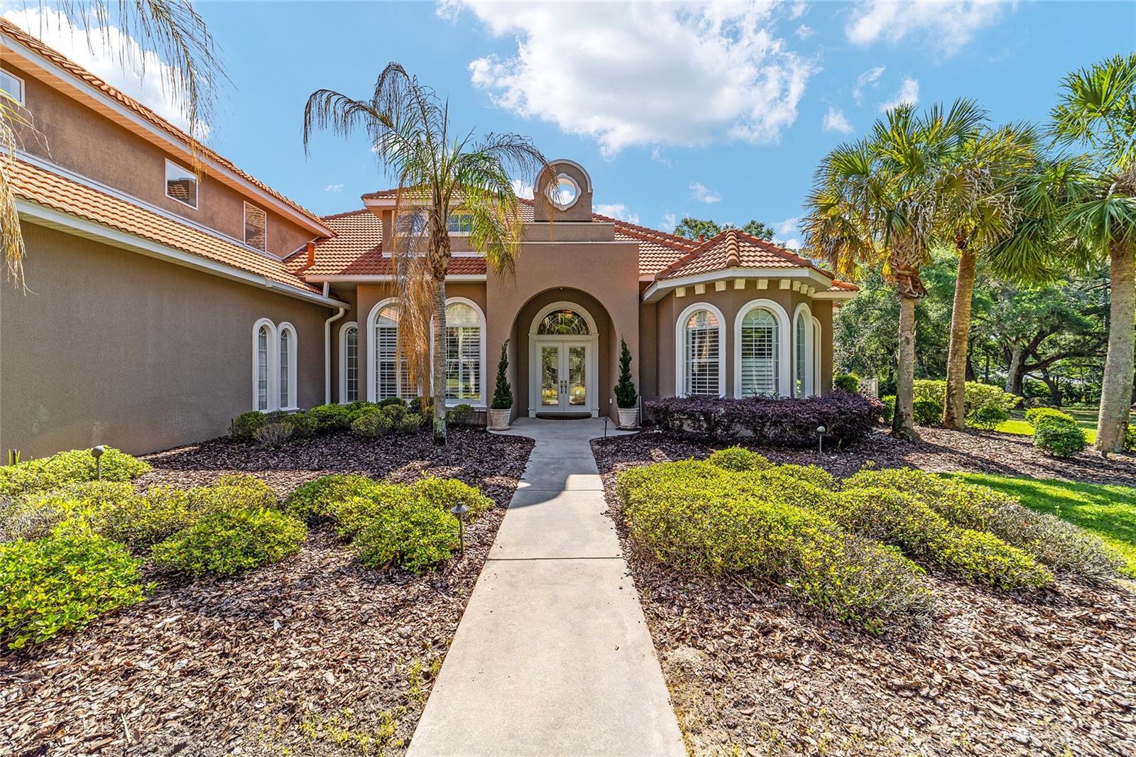 Image 7 of 88 For 2380 73rd Loop