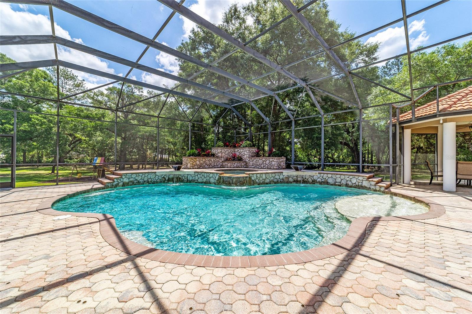 Image 78 of 88 For 2380 73rd Loop