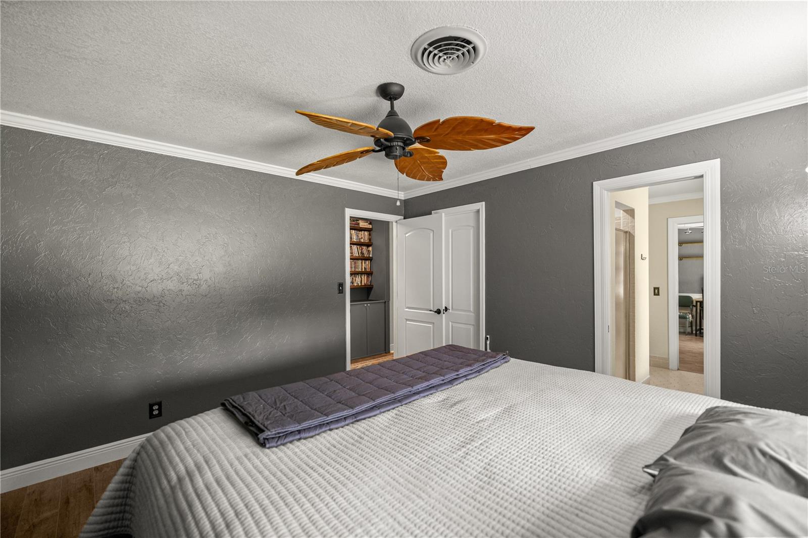 Image 28 of 51 For 4425 2nd Place