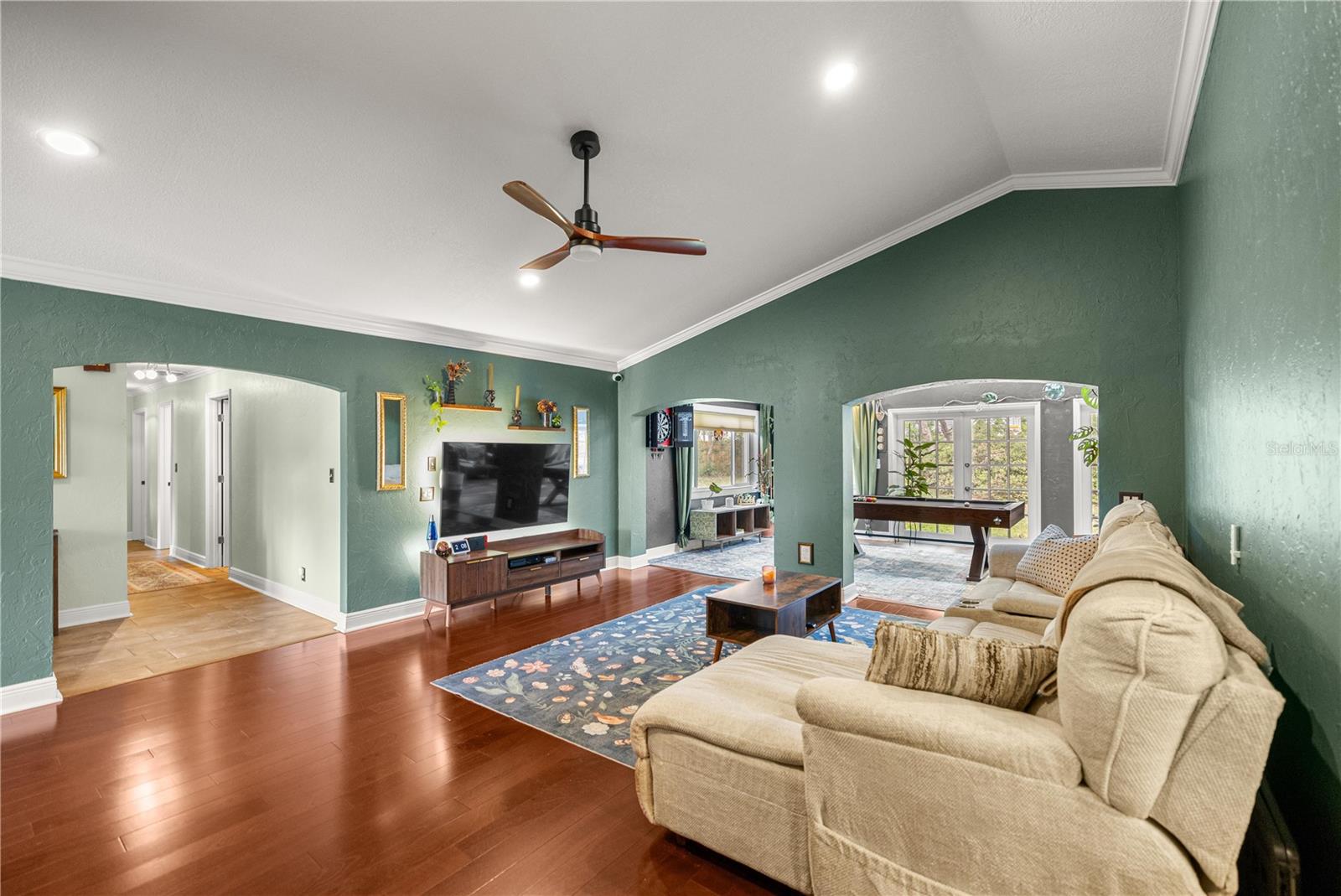 Image 6 of 51 For 4425 2nd Place