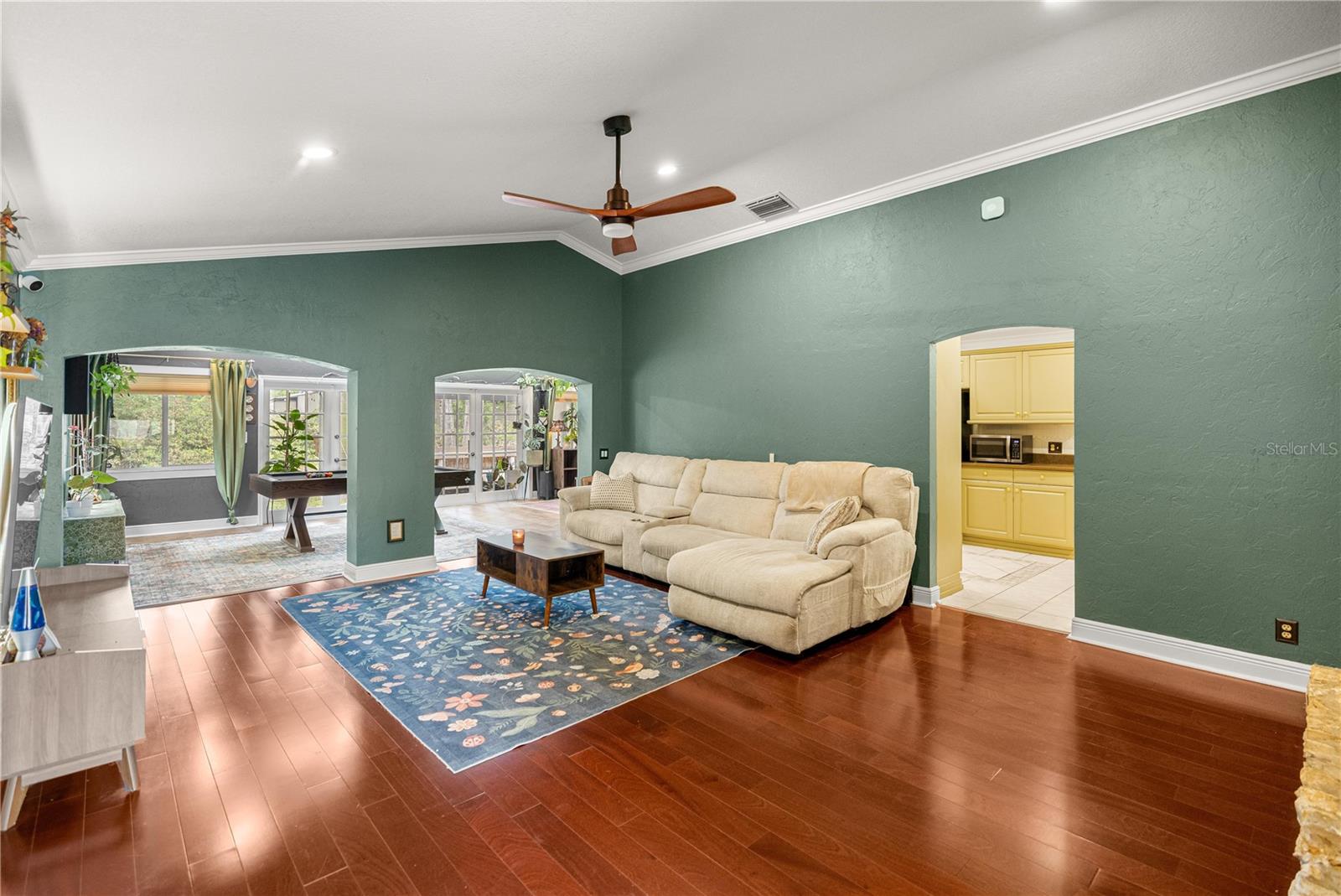 Image 9 of 51 For 4425 2nd Place