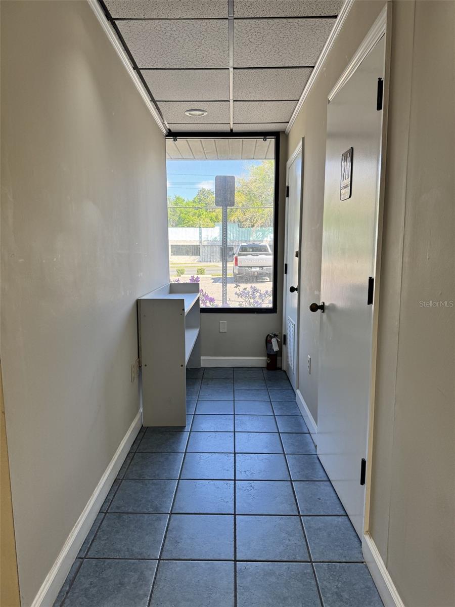 Image 5 of 11 For 2226 Silver Springs Boulevard Suite C